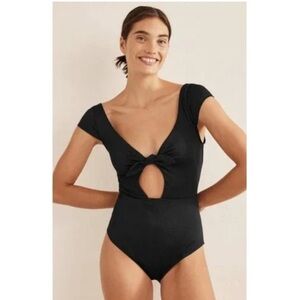 Boden Cap Sleeve Bow Tie In Black Seersucker Texture One Piece Swimsuit.Size 12